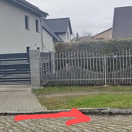 Schoene Neu Erbaute Wohnung Berlin Dış mekan fotoğraf
